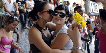 ¡El Tribunal de Madrid le da una lección al Consulado habanero por desconfiado!