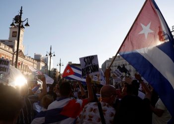Atasco en el consulado español en La Habana